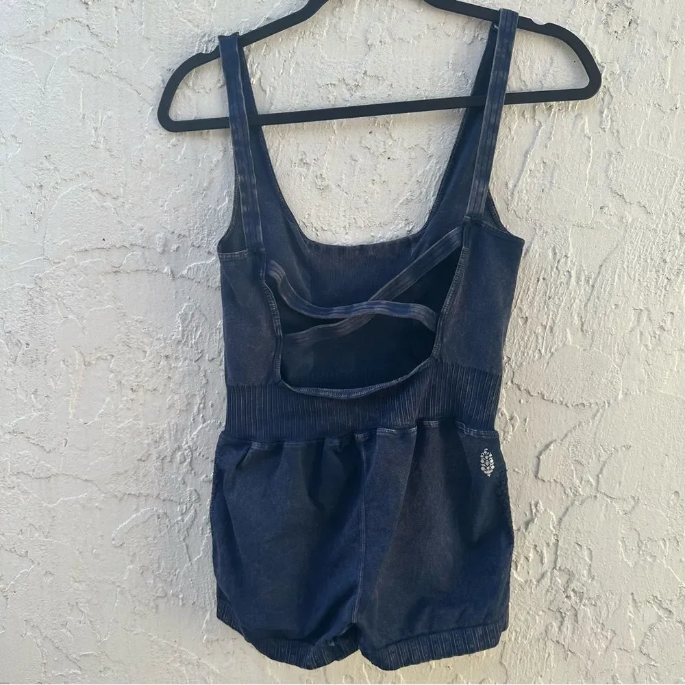 FREE PEOPLE Movement Romper Runsie Women Size M/L Good Karma Gray Yoga Athletic - Picture 6 of 9